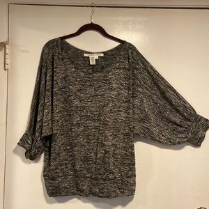 Max Studio top. Lightweight & soft . winged sleeves. Excellent condition.